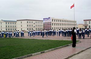 Tibetan Middle School in Machu