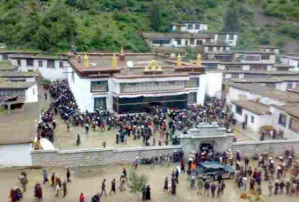 Jadu (Gelug) nunnery